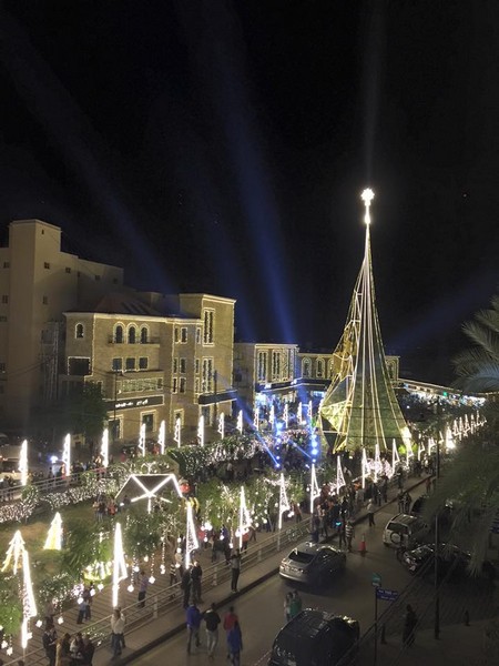 Christmas Decoration in Jbeil